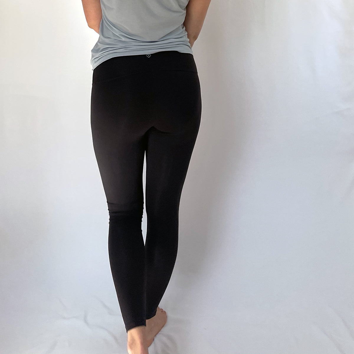 Smooth Duo Legging with Built-In Thong Underwear 26 – Meira Active